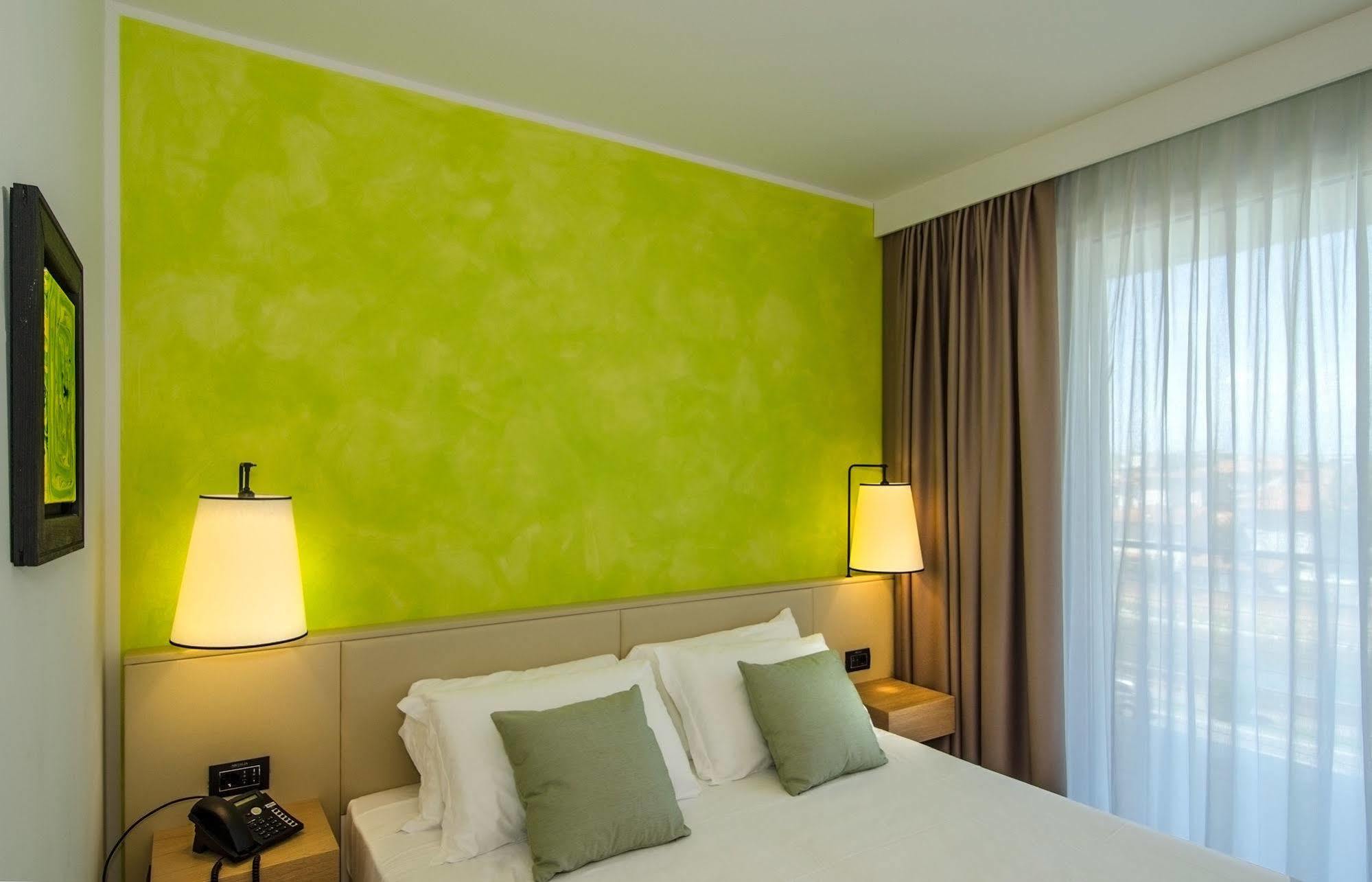 Hotel Viareggio 4* Viareggio